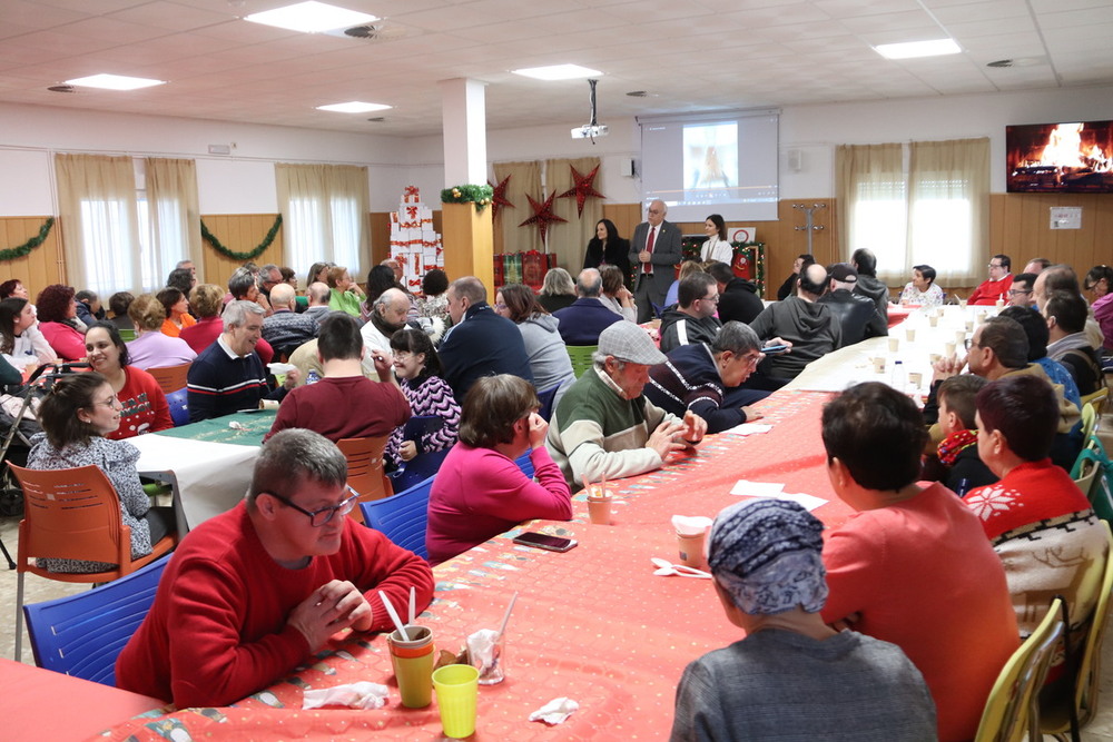 El Centro Ocupacional celebra la Navidad en familia