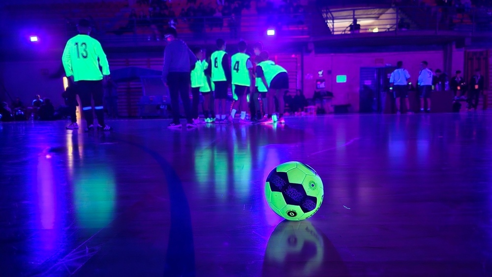 Manzanares celebra la II Neón Handball Cup