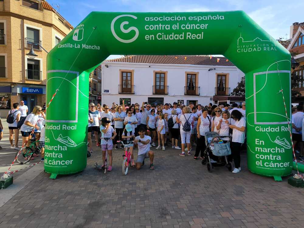 Bolaños camina contra el cáncer 