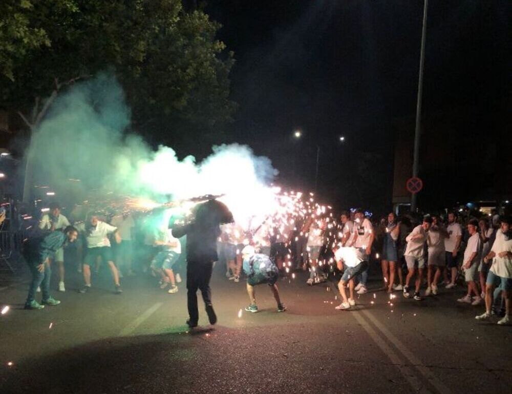 Uno de los toros de fuego.