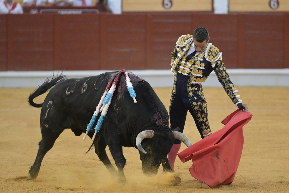 Llenazo en Almagro y triunfos de Juli y Manzanares