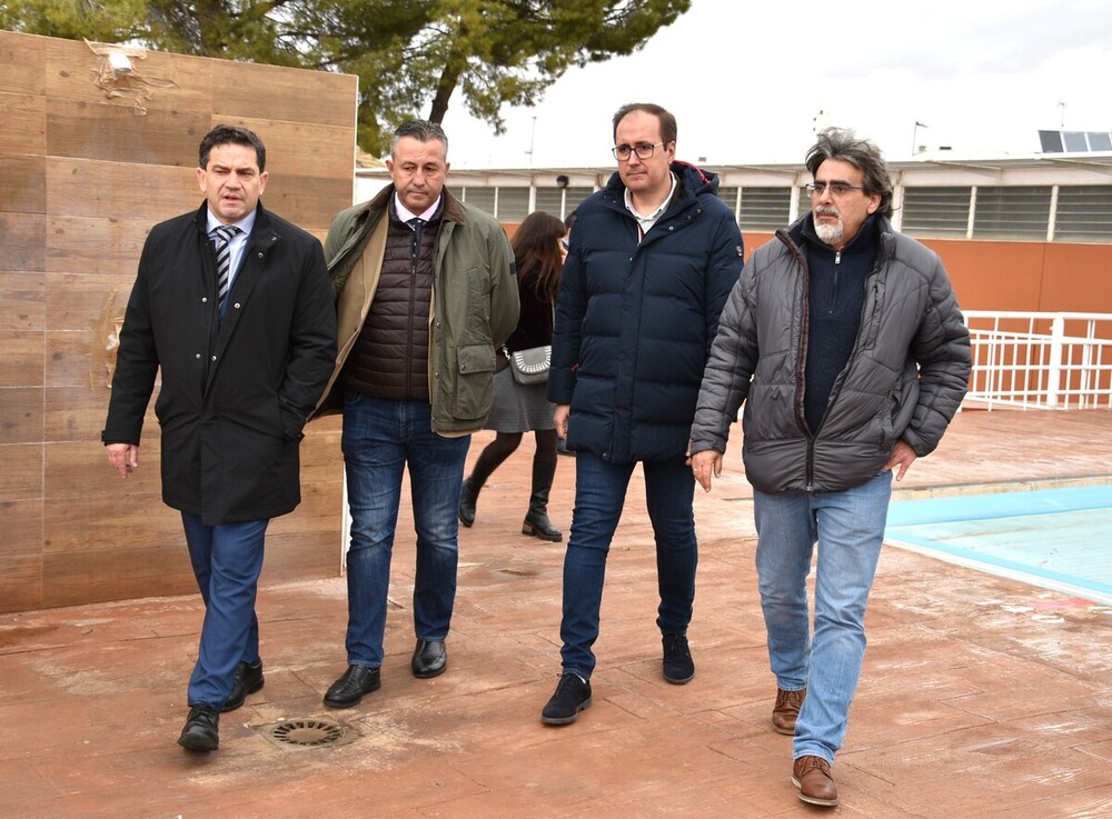 La Diputación aportará 390.000 euros reformar la piscina