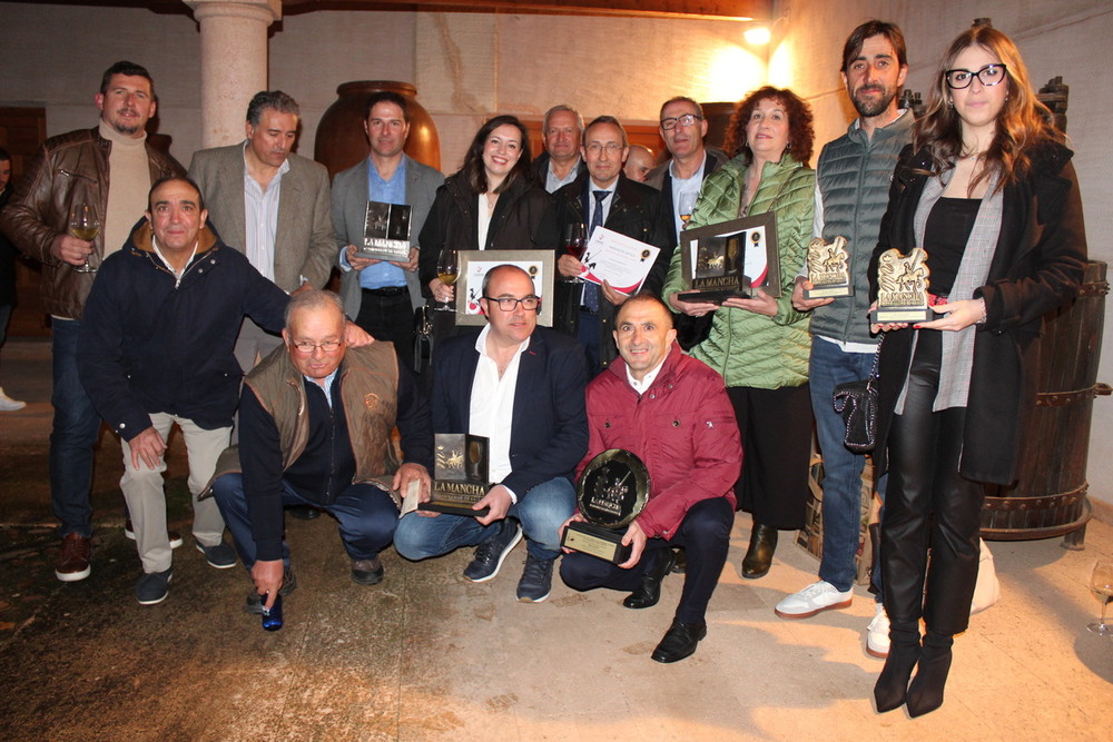 Las bodegas cooperativas triunfan en los premios DO La Mancha 