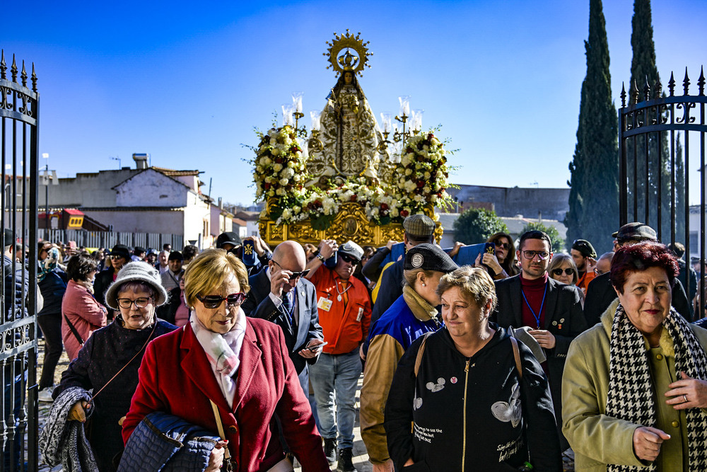 Miles de cohetes al aire en la Fiesta de las Paces de Villarta