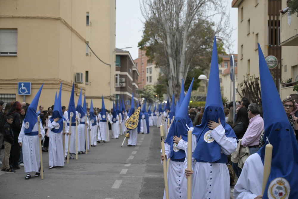 Los marianistas cantan al Cautivo 