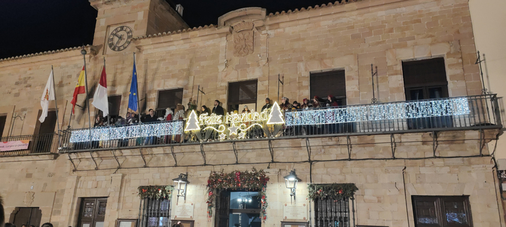 Los Reyes Magos llenan de ilusión las calles de Almagro