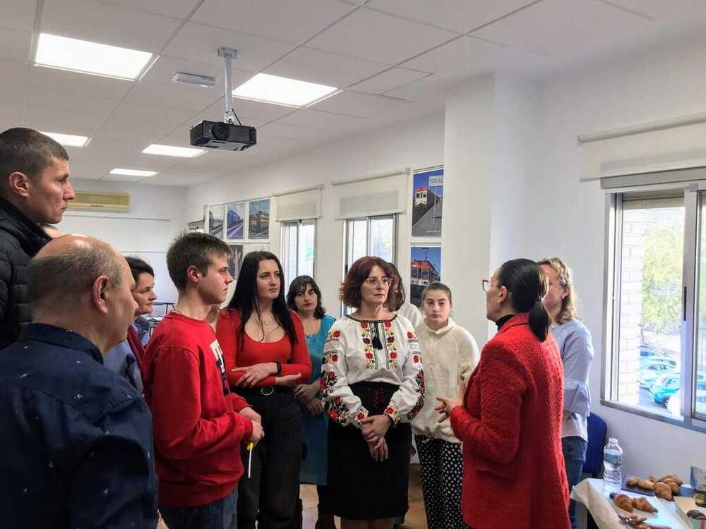 Masías se reúne con la Asociación Girasoles de Ucrania 