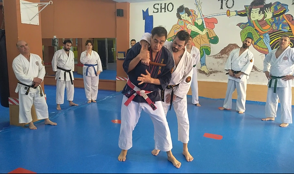 Éxito del curso de defensa personal del Shotokan