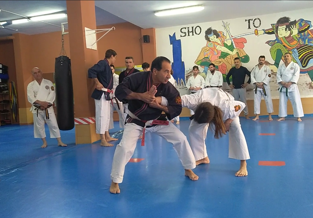 Éxito del curso de defensa personal del Shotokan