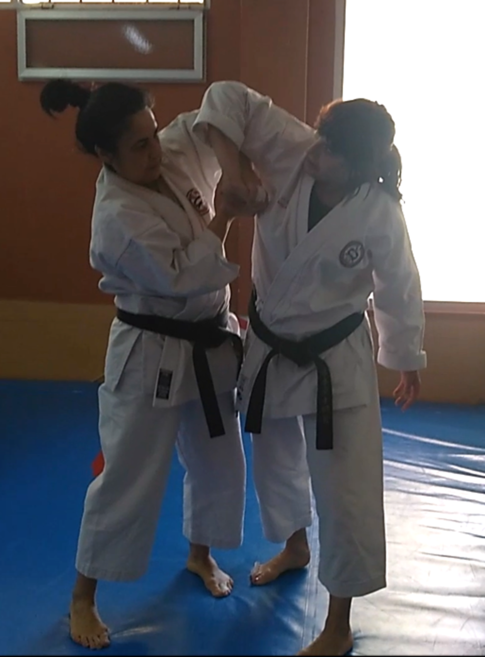 Éxito del curso de defensa personal del Shotokan