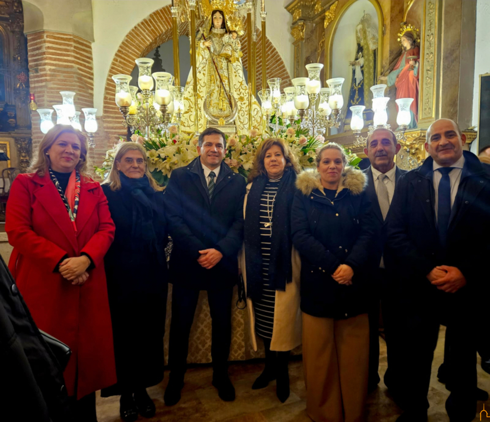 Valverde acompaña a Corral en el día grande de sus fiestas 