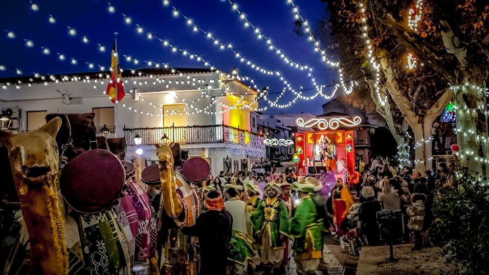 Los Reyes Magos llenan Pozuelo de Calatrava de magia y alegría