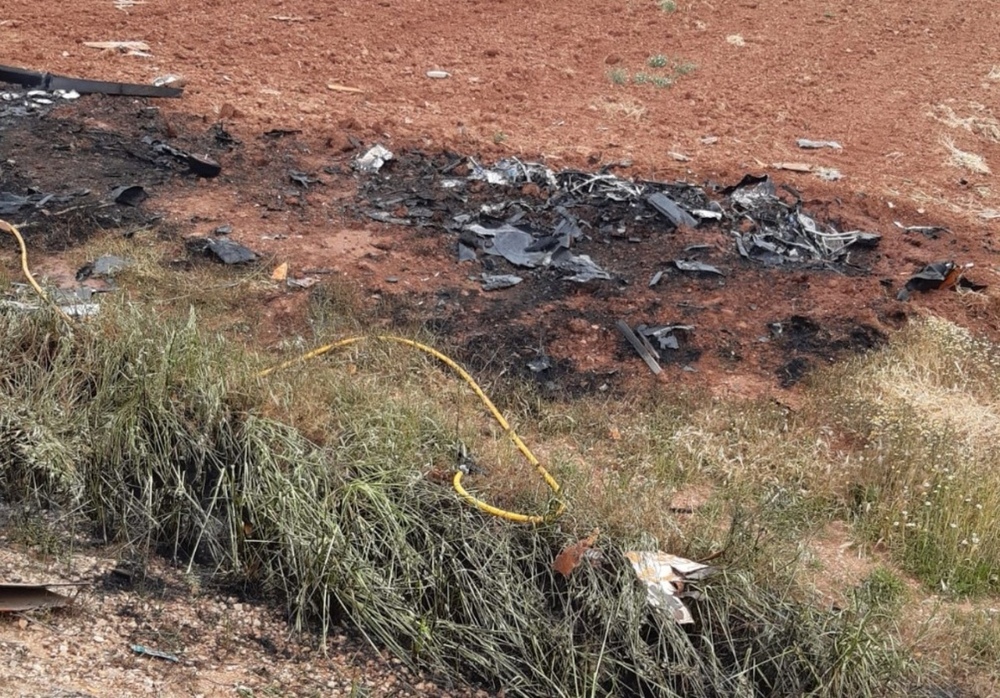 Fallece una persona al estrellarse una avioneta en Alcázar
