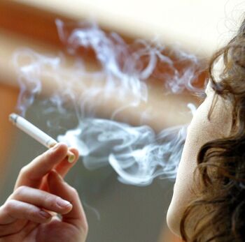 El consumo de tabaco diario se reduce a 1 de cada 5 personas