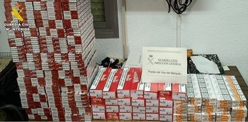 Pillados con 1.400 cajetillas de tabaco en la A-4
