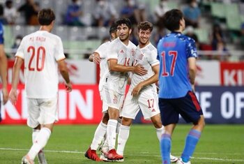 Pedri lidera la reacción de España ante Japón