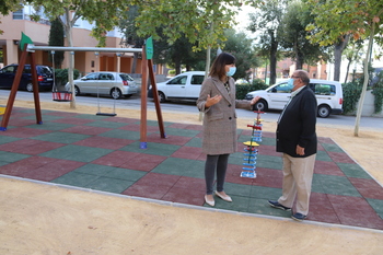 Rehabilitado el parque infantil del Nuevo Manzanares
