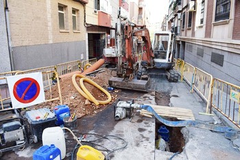 El Ayuntamiento renovará la red de agua de seis calles