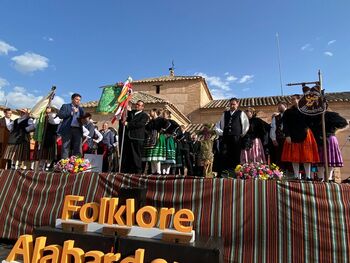 Bolaños disfruta del folclore de su Festival de Mayo