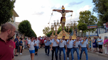 El Cristo de Villajos vuelve a Criptana en la popular 'traída'