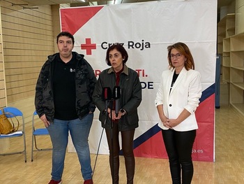 Inaugurada la Tómbola Solidaria de Cruz Roja y ASECEM