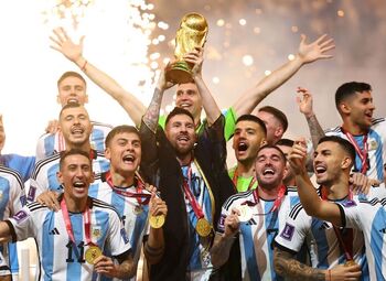 Argentina consigue la tercera estrella