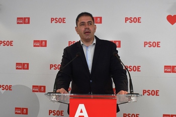 El PSOE pide al PP que 