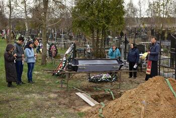 Recuperan los cuerpos de 1.314 civiles en Kiev