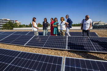 Casi dos millones a placas fotovoltaicas en centros educativos