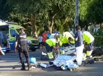 3 heridos en un impacto de coche contra dos motos en Almagro