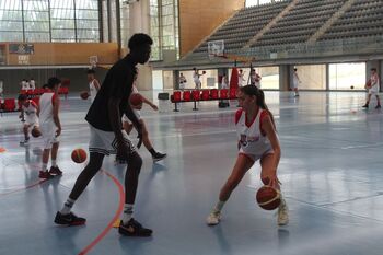 Acento ACB en el Campus de Baloncesto de Alcázar