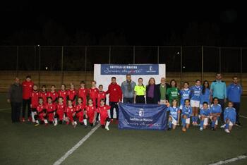 Apoyo a la primera liga alevín femenina con 13 equipos