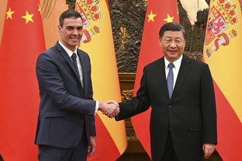 Sánchez defiende ante Xi Jinping la posición de Zelenski