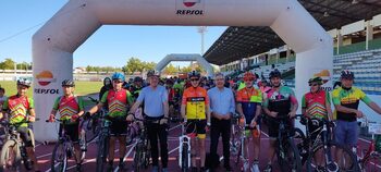 Más de 1.000 personas participan en el Día de la Bicicleta