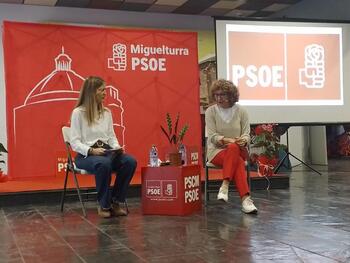 El PSOE se abre a propuestas en un encuentro con ciudadanos