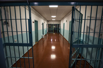 La UCLM analiza la situación de los presos en el extranjero
