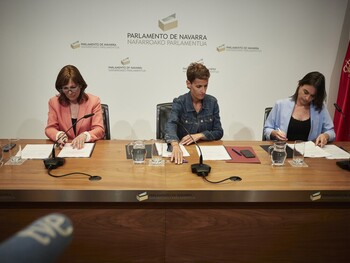 PSN, Geroa Bai y Contigo-Zurekin firman un acuerdo de Gobierno