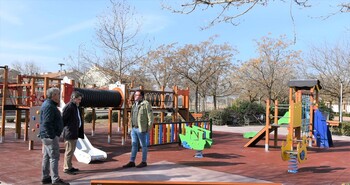 El parque de la Avenida Europa ya tiene su nueva zona infantil