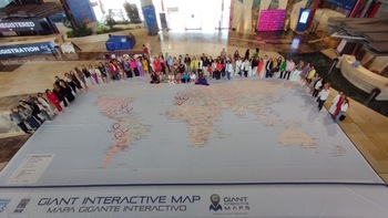 Un mapa gigante para crear un mundo mejor