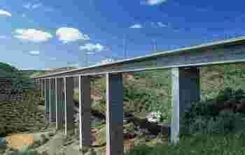 Fin de la renovación de 9 viaductos en la línea AVE a Sevilla