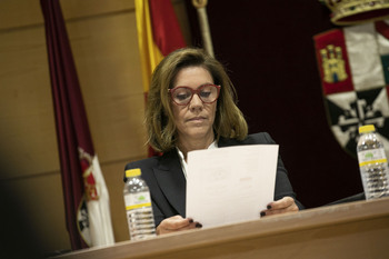 Cospedal testifica al juez por supuestas presiones a Bárcenas
