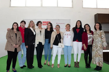 La candidatura del PSOE en Agudo, formada solo por mujeres
