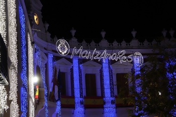 La Navidad brilla en Manzanares con iluminación led