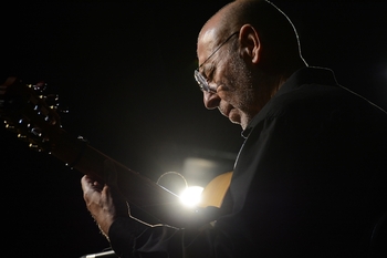 El guitarrista Óscar Herrero, Tomellosero Ausente de 2023