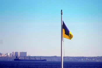 Ucrania declara los puertos rusos como zona de amenaza militar