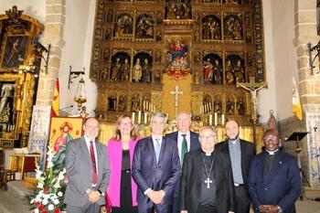 Junta inaugura el retablo de la Parroquia de Nombela (Toledo)