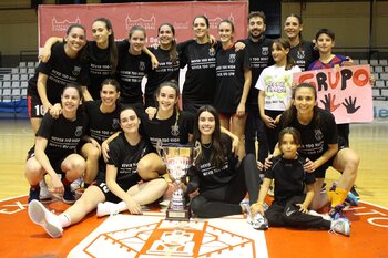 El Grupo 76, campeón de la Copa Diputación femenina