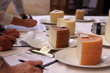 Fercam elige los mejores quesos manchegos del año