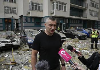El alcalde de Kiev exige a Zelenski 