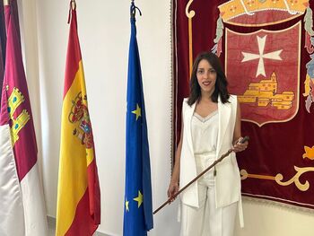 Irene Ruiz toma posesión como alcaldesa de Villarta
